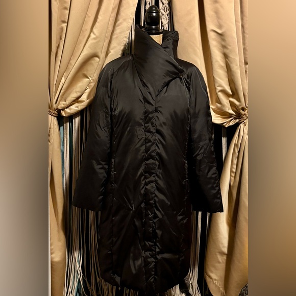 Cole Haan Jackets & Blazers - ❄️COLE HAAN❄️3/4 LENGTH DOWN COAT❄️